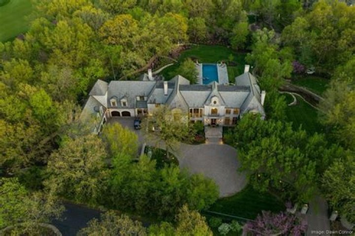 1D's Louis Tomlinson Lands $7.3 Million Mansion