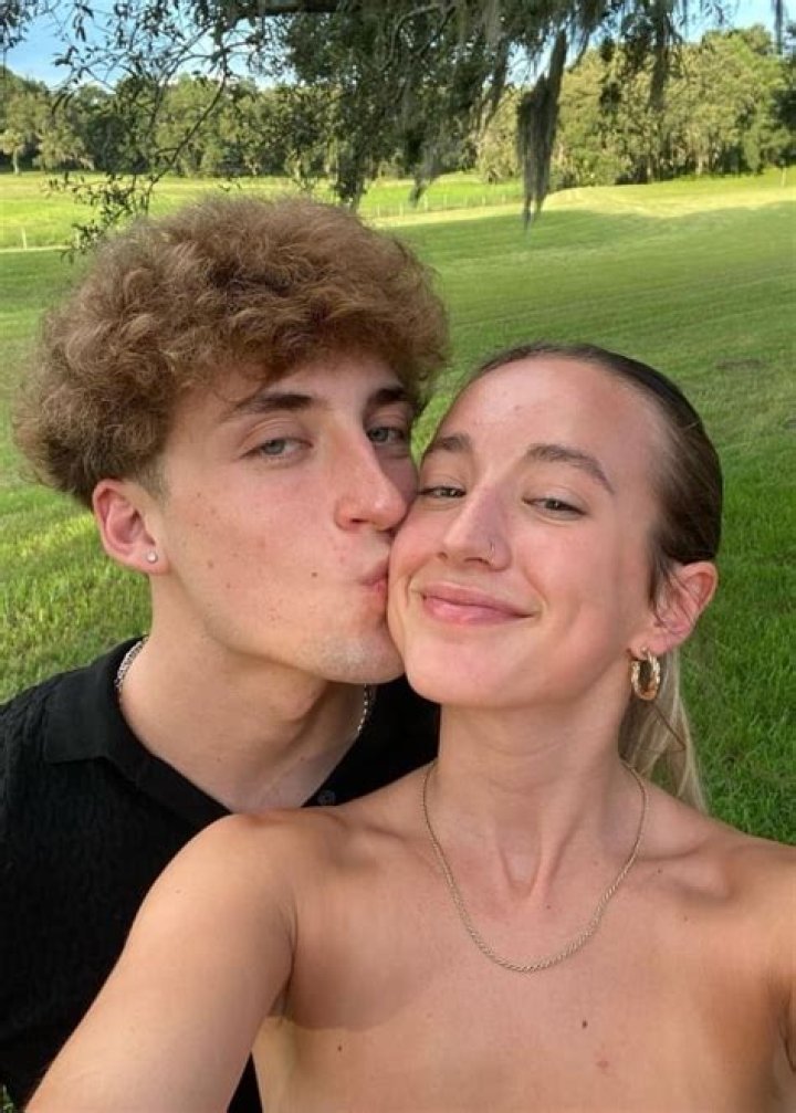 Abbey Bankson Height, Weight, Age, Boyfriend, Family