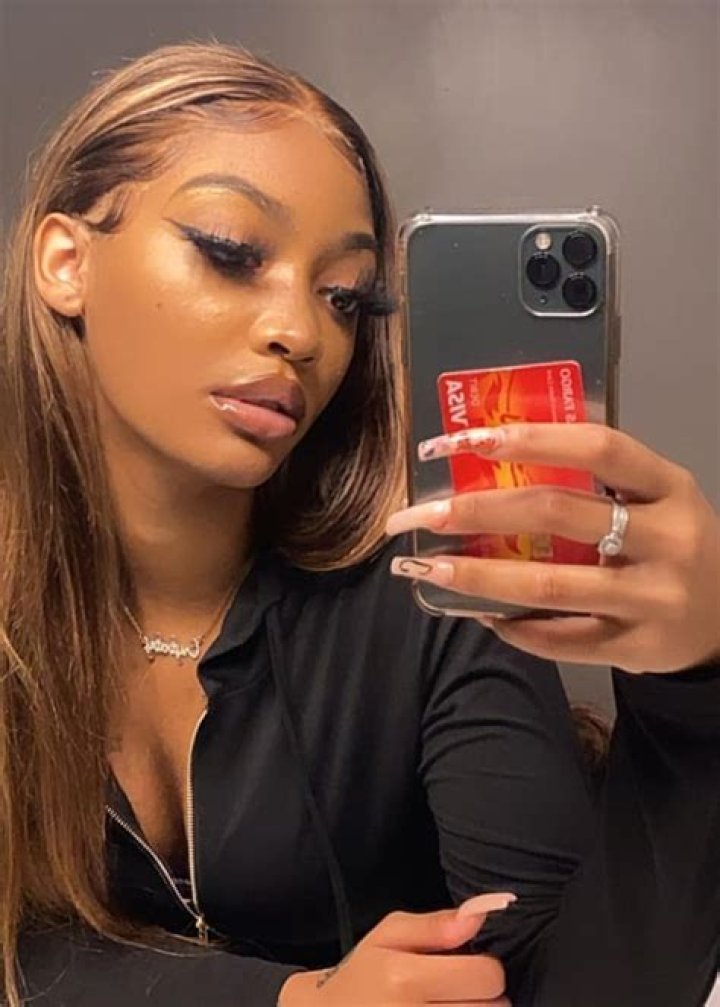 Aiesys Mial Height, Weight, Age, Body Statistics