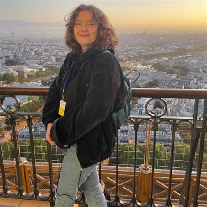 Alice Oseman Height, Weight, Age, Education, Biography