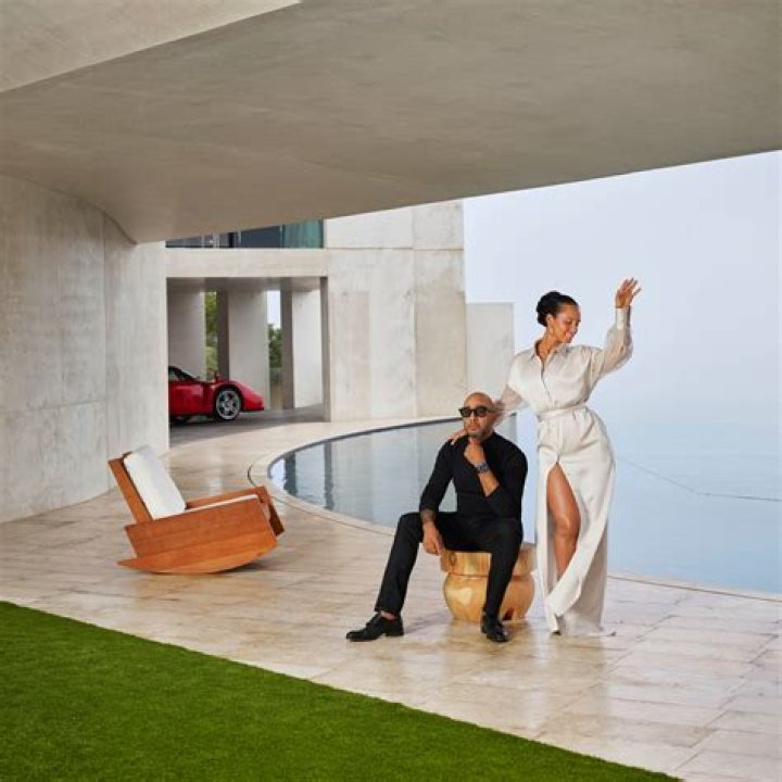 Alicia Keys And Swizz Beatz List New Jersey Mansion For $14.9 Million