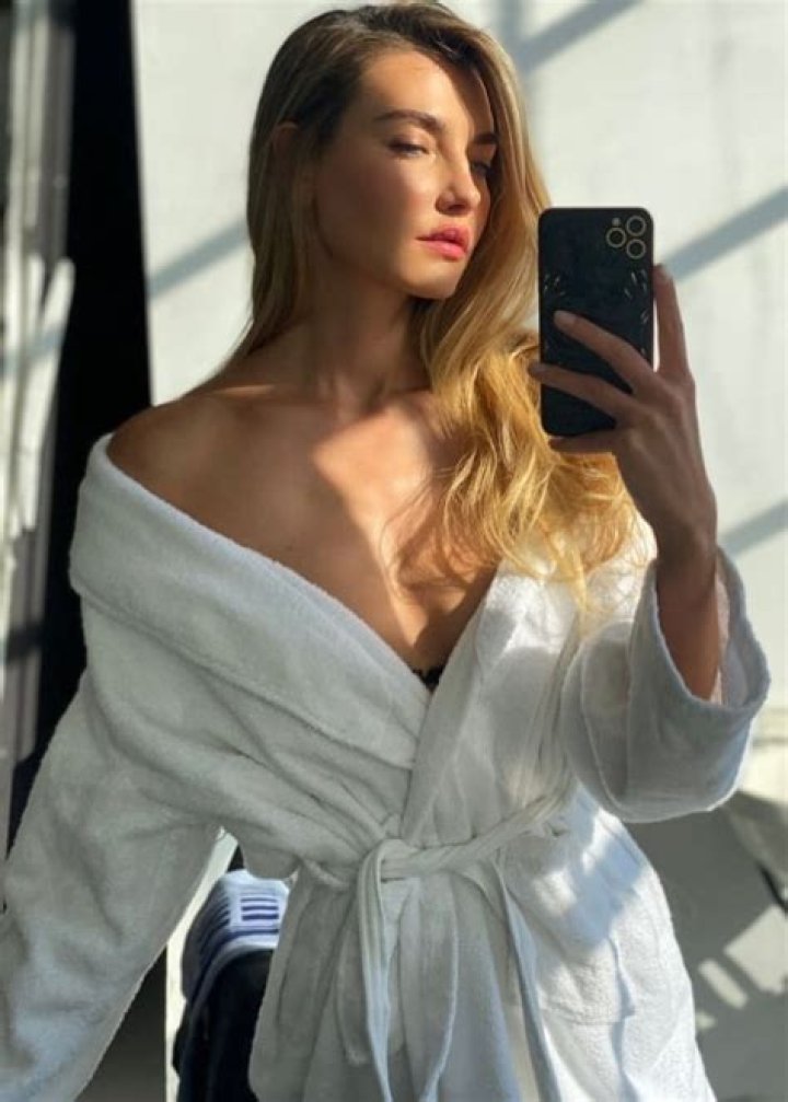 Alina Baikova Height, Weight, Age, Body Statistics