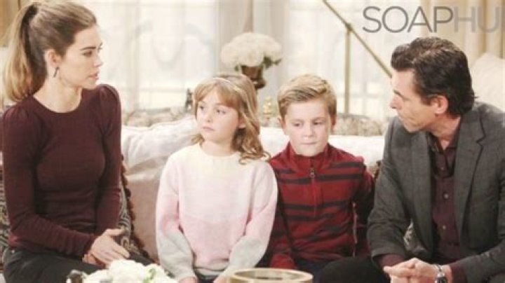 Amelia Heinle Husband, Married, Children, Age, Net Worth, Salary, and Family.