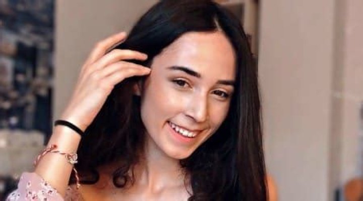 Andra Gogan Height, Weight, Age, Boyfriend, Family, Facts, Biography