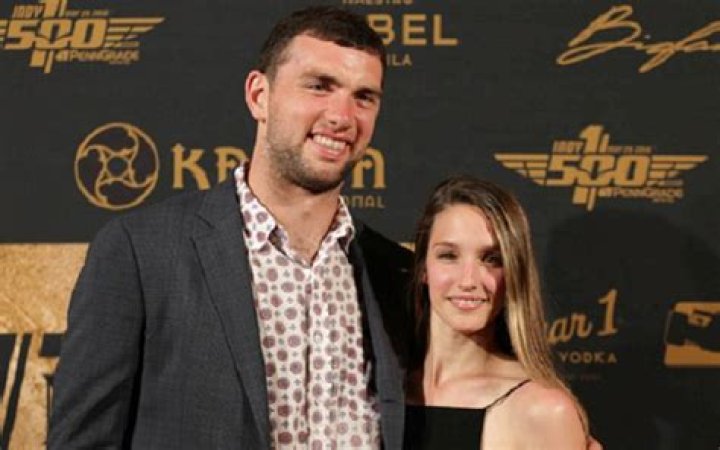 
Andrew Luck is dating his Girlfriend Nicole Pechanec; Details about their Relationship and his Girlfriend
