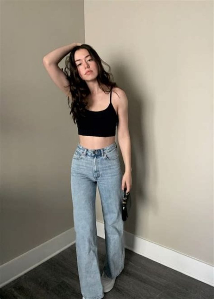 Anneliese Judge Height, Weight, Age, Boyfriend, Family, Facts, Biography