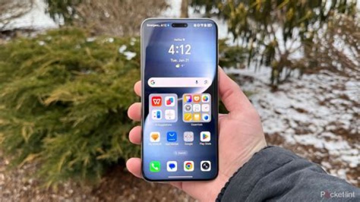 Apple Just Discontinued This Popular Phone