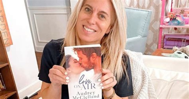 Audrey McClelland (blogger) Wiki,Age,Birthday,Biography,Height,Net Worth ..