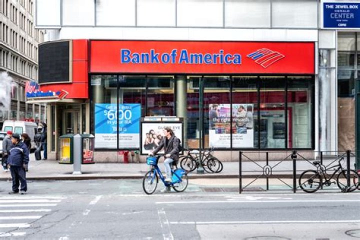 Bank of America, Chase, and PNC Are Closing More Branches — Best Life