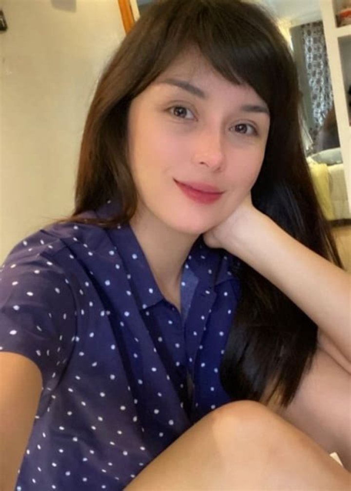 Beauty Gonzalez Height, Weight, Age, Spouse, Biography, Family