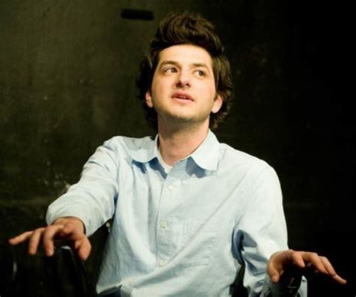 Ben Schwartz Height, Weight, Age, Girlfriend, Family, Facts, Biography