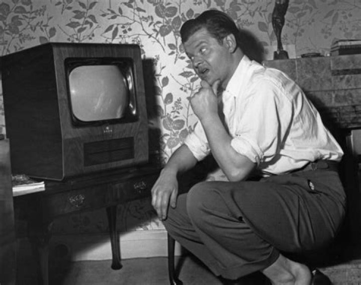 Benny Hill Net Worth | Celebrity Net Worth