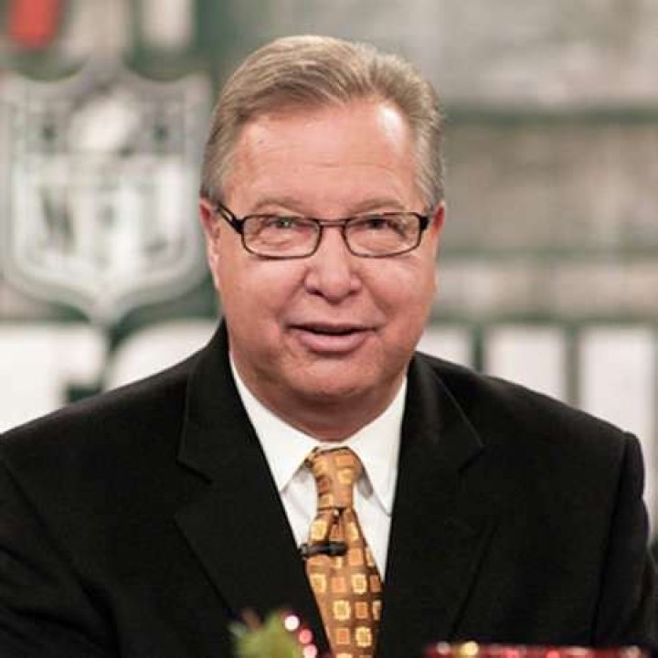 Bill Parcells Bio - salary, net worth, married, divorce, children, relationship, career, age, nationality, biography, awards, family, wife, girlfriend