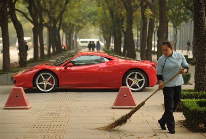 Bratty Millionaire Kid Sets Ferrari On Fire In Poorly Thought-Out Insurance Scheme