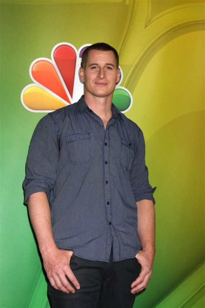 Brendan Fehr Height, Weight, Age, Spouse, Biography, Family, Facts