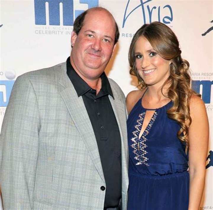 Brian Baumgartner Height, Weight, Age, Spouse, Family, Facts, Biography