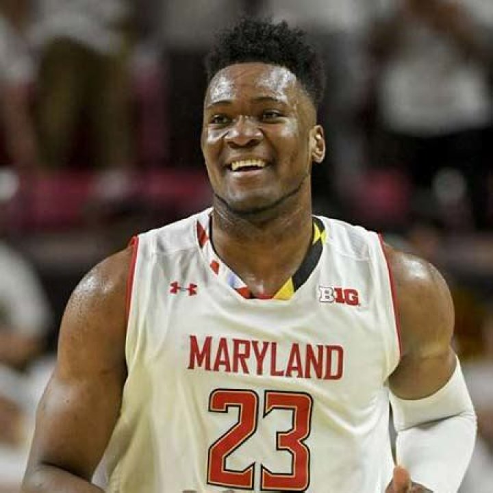 Bruno Fernando Biography- Salary, Contract, Stats, Net worth, Married, Relationship, Affair, Career, Age, height, Family, Relationship, Dating