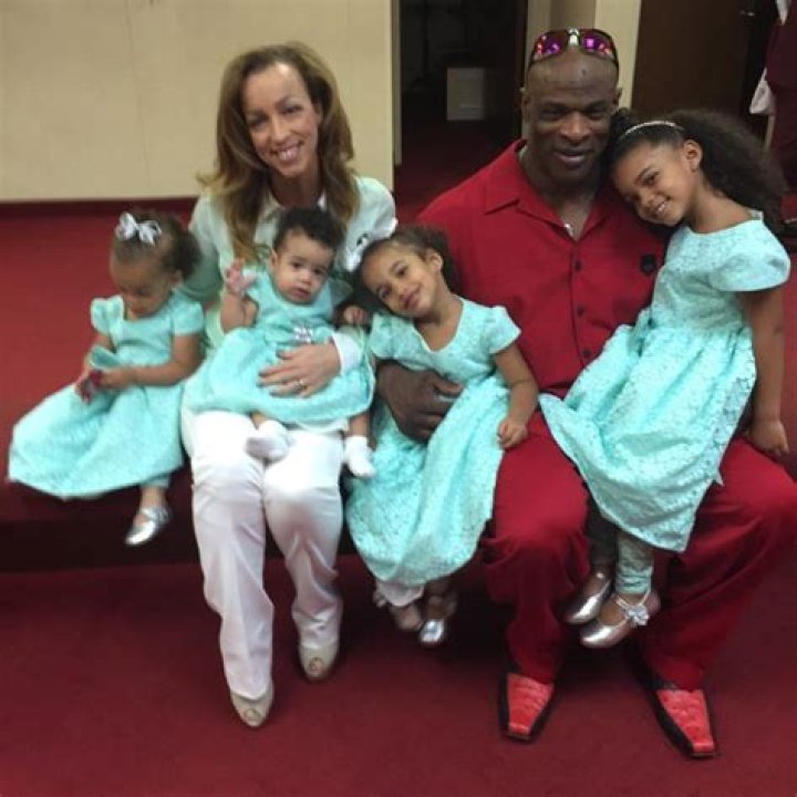 Cardinals' Henry Davis Biography (Age, Family, Girlfriend, Career, Net Worth)