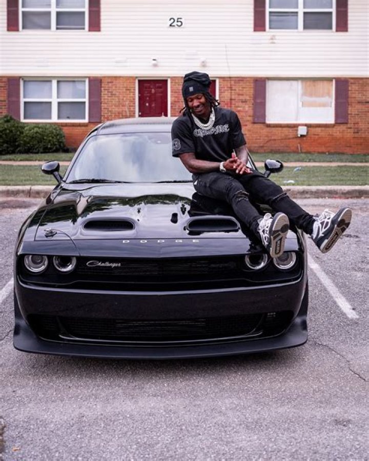 Carla Dennis Height, Weight, Age, Body Statistics