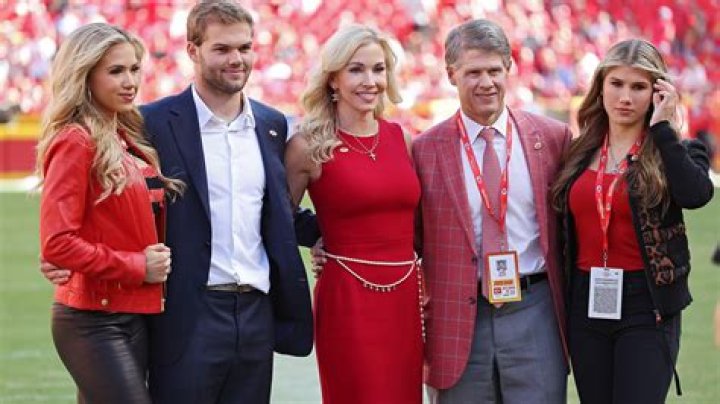 Chiefs' Owner Clark Hunt Net worth and House; Know about his Wife, Daughter, and Family