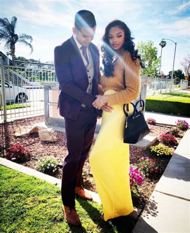 Chrissy Stokes – Celeb Secrets