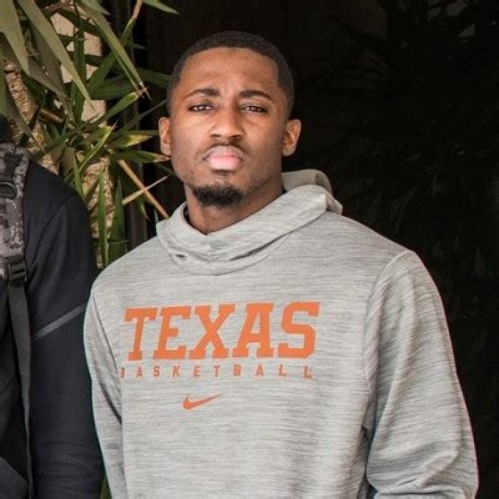 Courtney Ramey Bio, Stats, NBA Draft, Girlfriend, Net Worth, Contracts