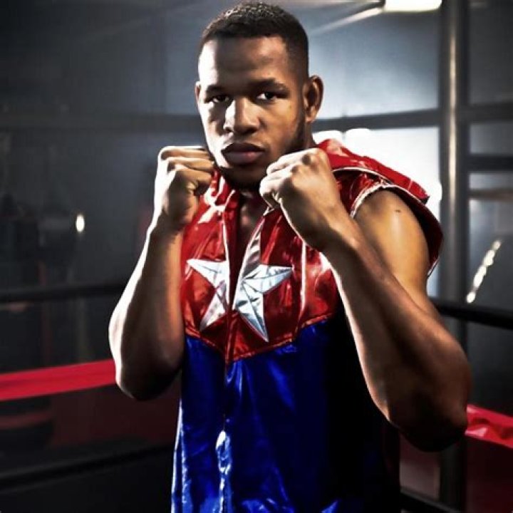 Cuban Boxer Sullivan Barrera Bio, Age, Stats, Next Fights, Purse, Net Worth, & Wife