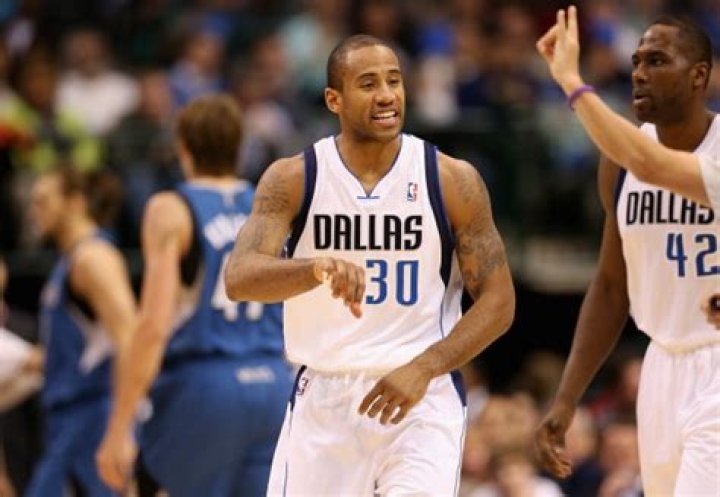 Dahntay Jones Net Worth | Celebrity Net Worth
