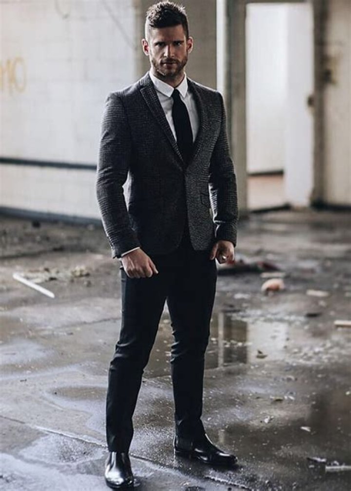 Dan Ewing Height, Weight, Age, Body Statistics