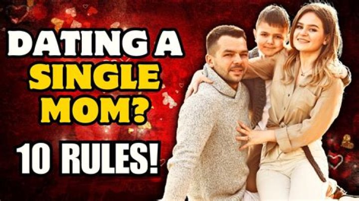 Dating As A Single Mom Isn't All Bad—Here's Why