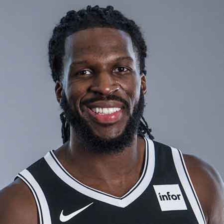 DeMarre Carroll Bio-salary, net worth,. married, wife, children, stats, contract, earnings, family, nationality, age