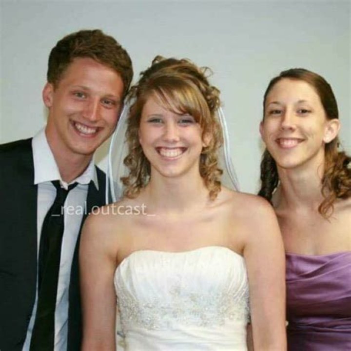 Does NF Have Siblings?