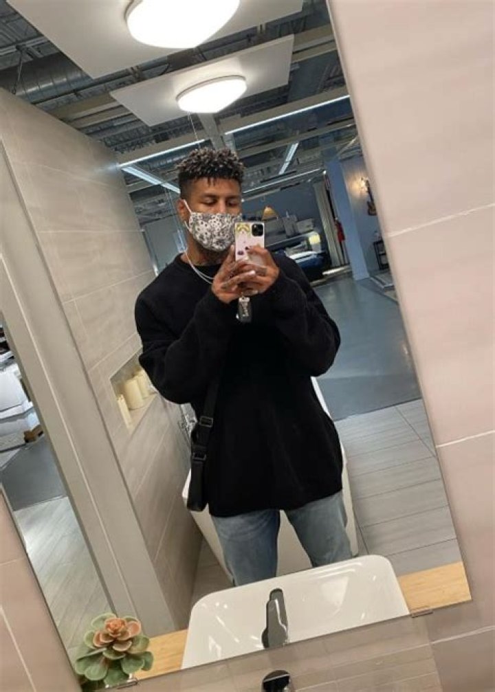 Dom Gabriel Height, Weight, Age, Girlfriend, Facts, Biography