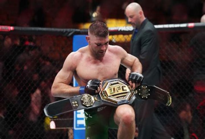 Dricus Du Plessis Biography (UFC and MMA Career Stats and Salary, Wife, Married, Children)