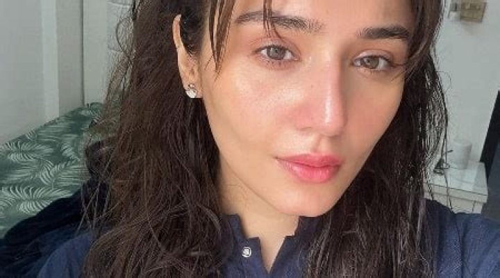 Dur-e-Fishan Saleem Height, Weight, Age, Family, Biography, Facts