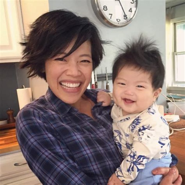 Emmy Cho - Bio, Age, Facts and Family