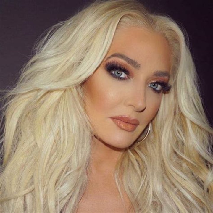 Erika Jayne Height, Weight, Age, Spouse, Family, Facts, Biography