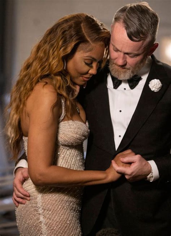 
Ezekiel Elliott’s Ex-Girlfriend is Tiffany Thompson. Know about their Relationship