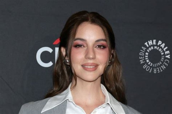 Former Teen Star Reveals How Much She Really Earned—And How She Lost Millions