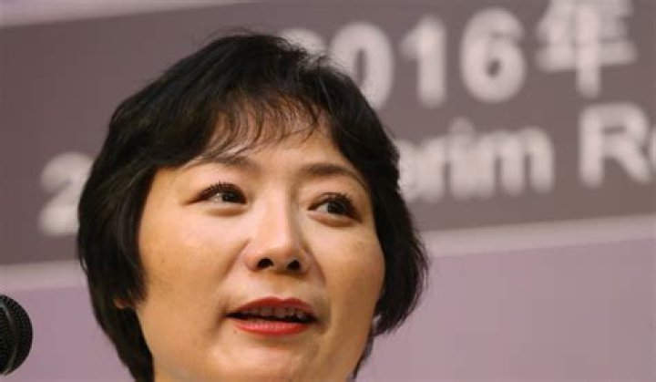 From $16 A Month Factory Worker To Billionaire Real Estate Tycoon And One Of China's Richest Self Made Women: The Wu Yajun Story