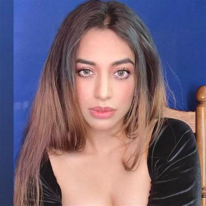 Geetika Budhiraja Height, Weight, Age, Body Statistics