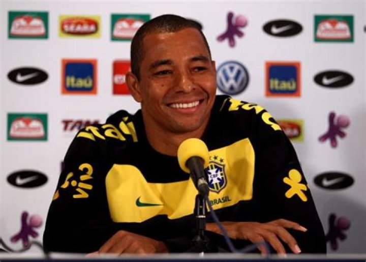 Gilberto Silva Net Worth | Celebrity Net Worth