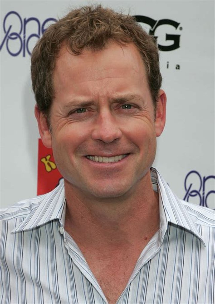 Greg Kinnear Height, Weight, Age, Spouse, Family, Facts, Biography