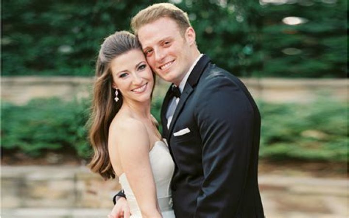 
Greg McElroy is Living Happily with his wife Meredith Gray and children. Know his Married Life