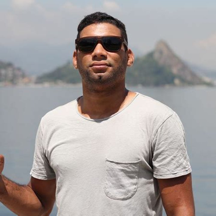 Herbert Burns Biography- UFC, Salary, Earnings, Contract, Net worth, Married, Girlfriend, Relationship, Children, UFC, Age, Height