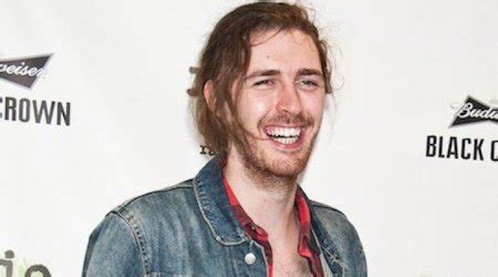 Hozier Height, Weight, Age, Girlfriend, Family, Favorites, Biography