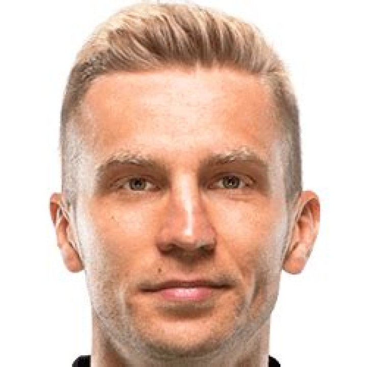 Igor Lewczuk | Bio-salary, net worth, married, affair, dating, children, bio, career, wife