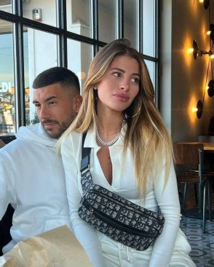 Is Mattia Zaccagni Dating the Model Nasti Love? His Salary, Net Worth, Sister, and Vittorio