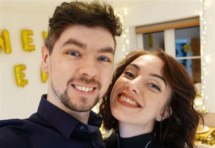 Jacksepticeye Height, Weight, Age, Girlfriend, Family, Facts, Biography