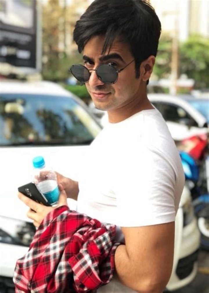 Jatin Arora Height, Weight, Age, Girlfriend, Biography